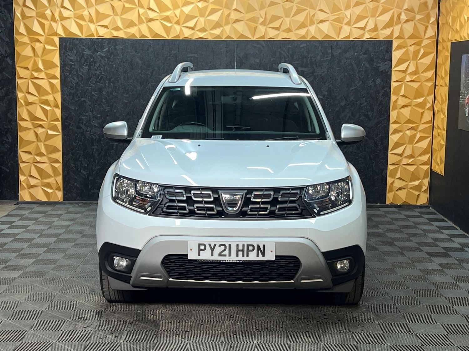 Dacia Duster 2021 - Cars