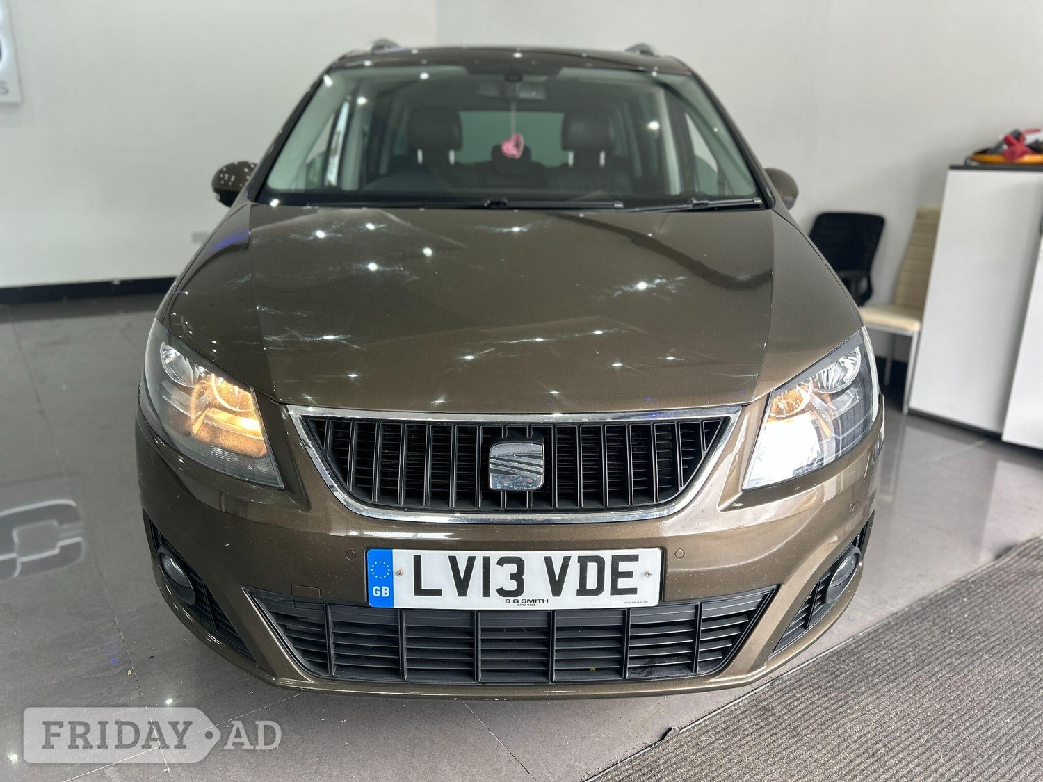 [ berth ]SEAT Alhambra