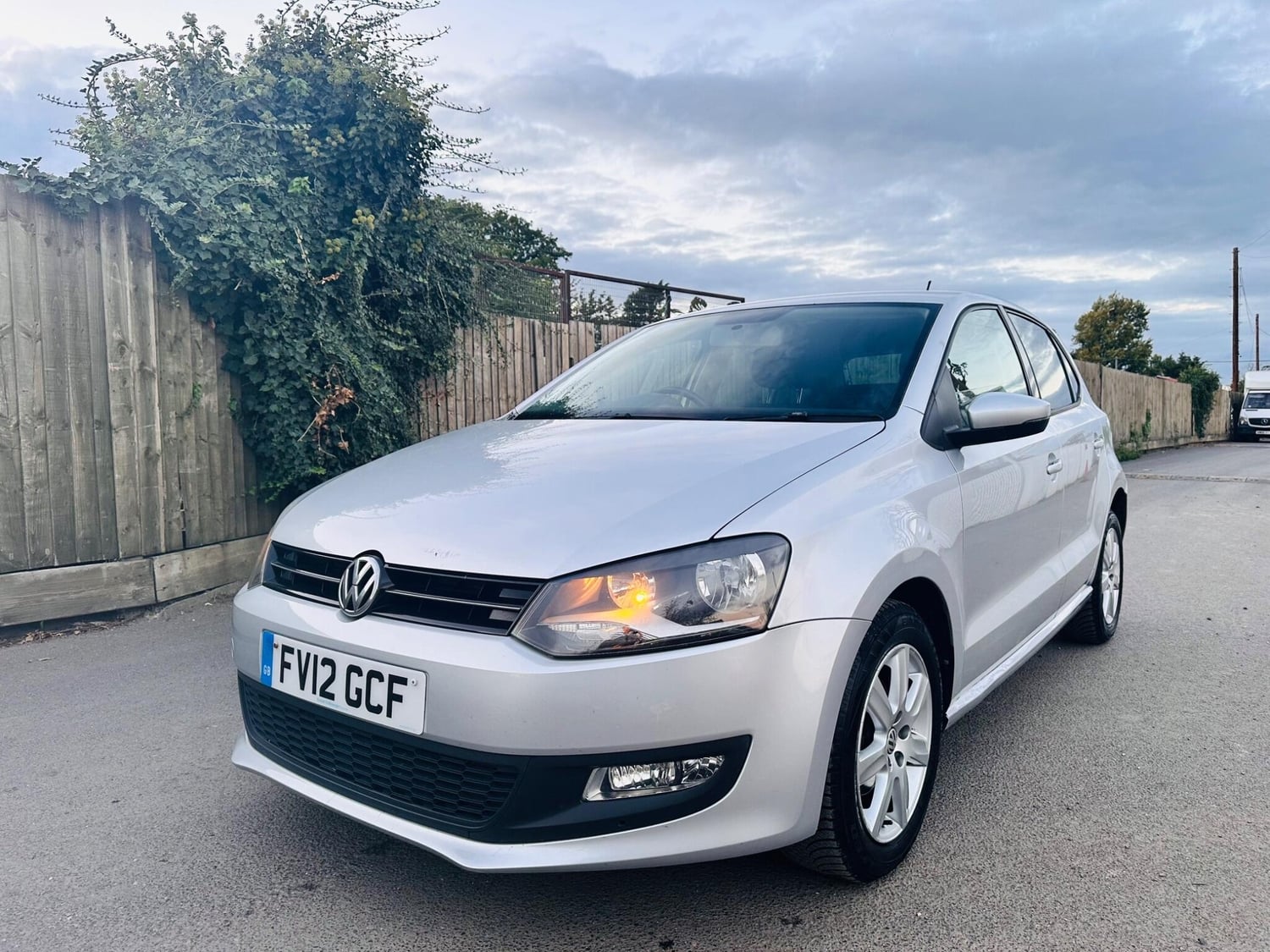[ berth ]Volkswagen Polo