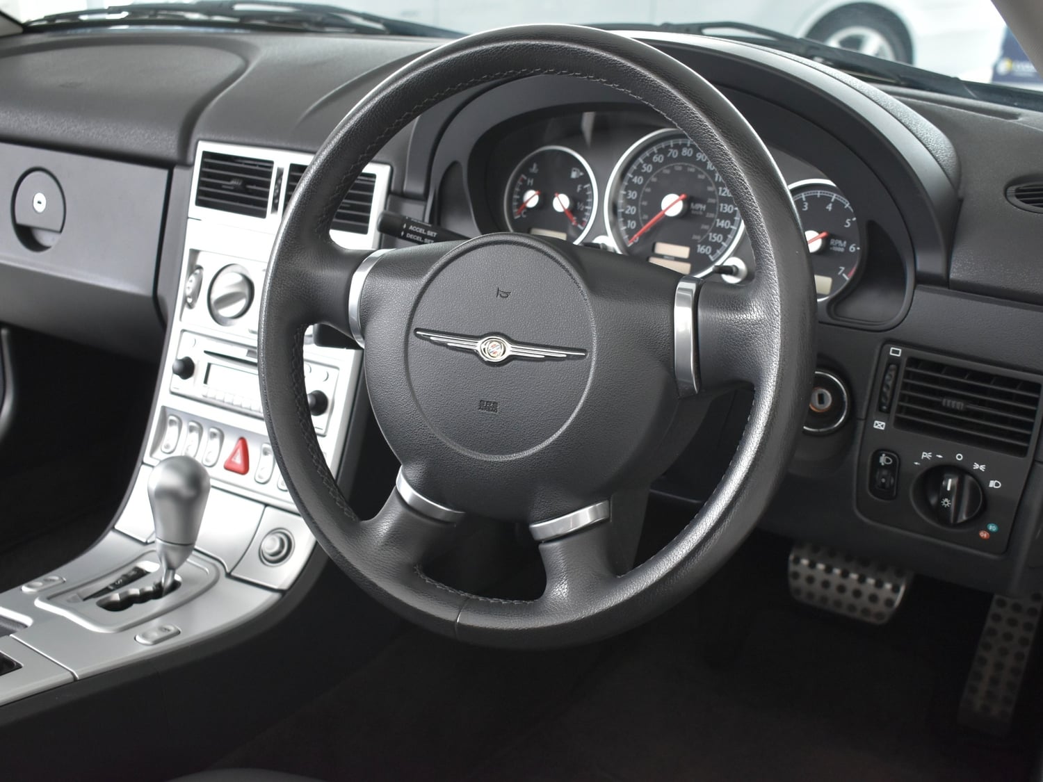 [ berth ]Chrysler Crossfire
