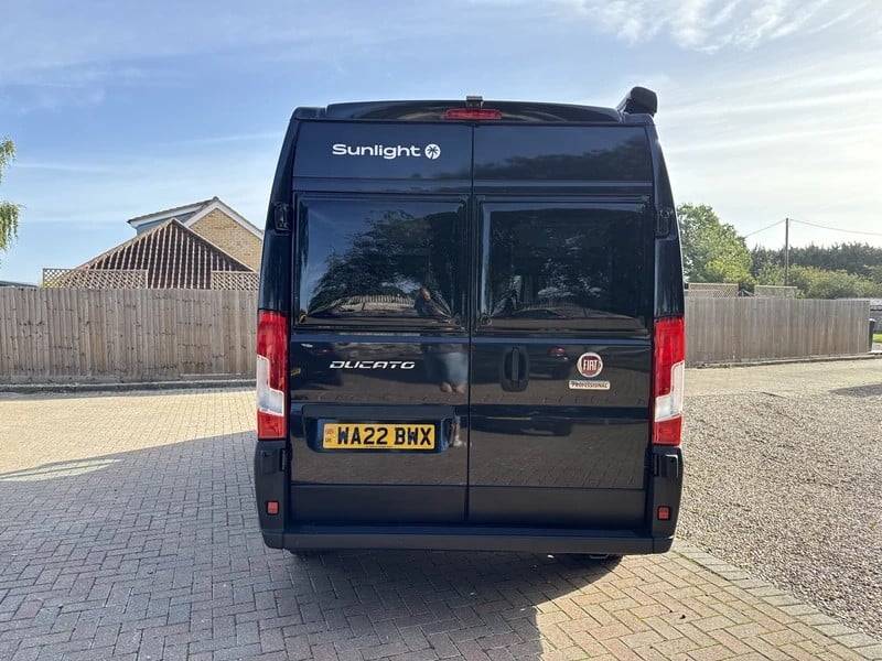 Sunlight Cliff 601, (2022)  Campervan for sale - Motorhomes & Caravans in Halstead