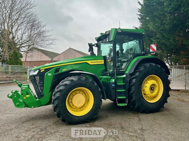 John Deere 8R 370 (2023) Tractor in Evesham