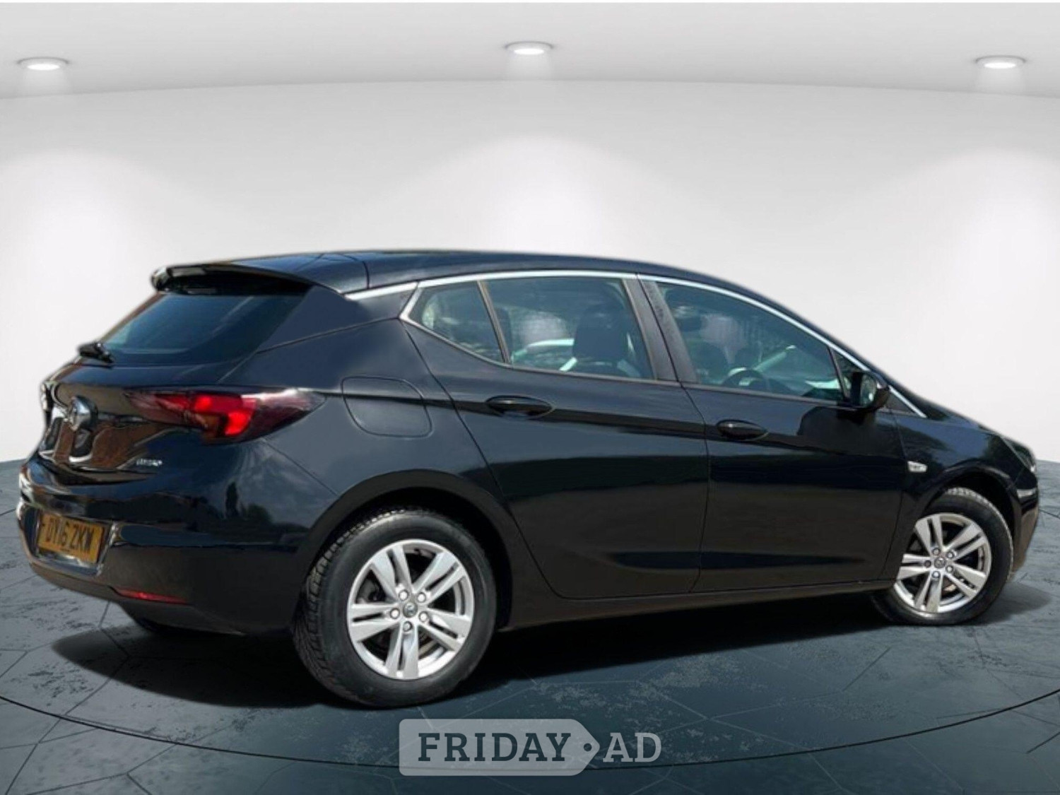 Vauxhall Astra 2016 - Cars in Walsall