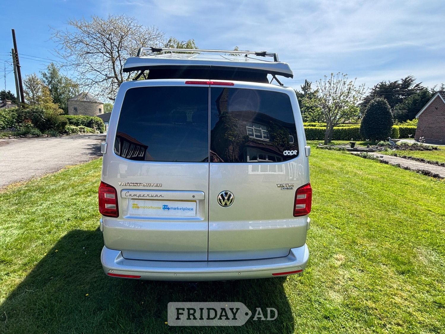 VW (Volkswagen) T6 Highline Campervan T28 2016 for sale - Motorhomes & Caravans in Long Melford