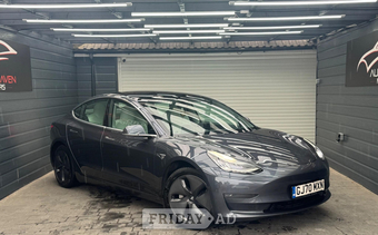 Tesla Model 3 2020