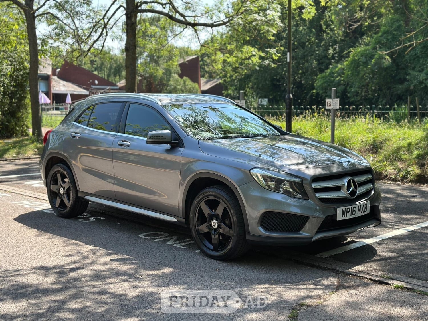 Mercedes-Benz GLA 2016 in Uxbridge