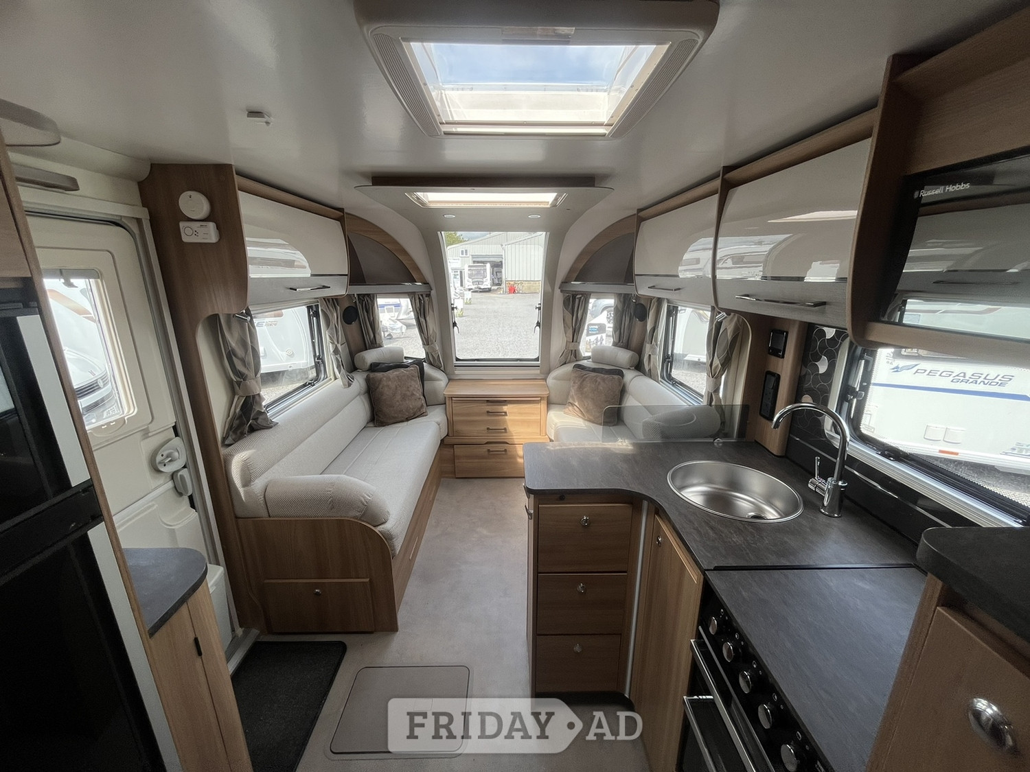 Bailey Alicanto 2020 - Motorhomes & Caravans in Thirsk
