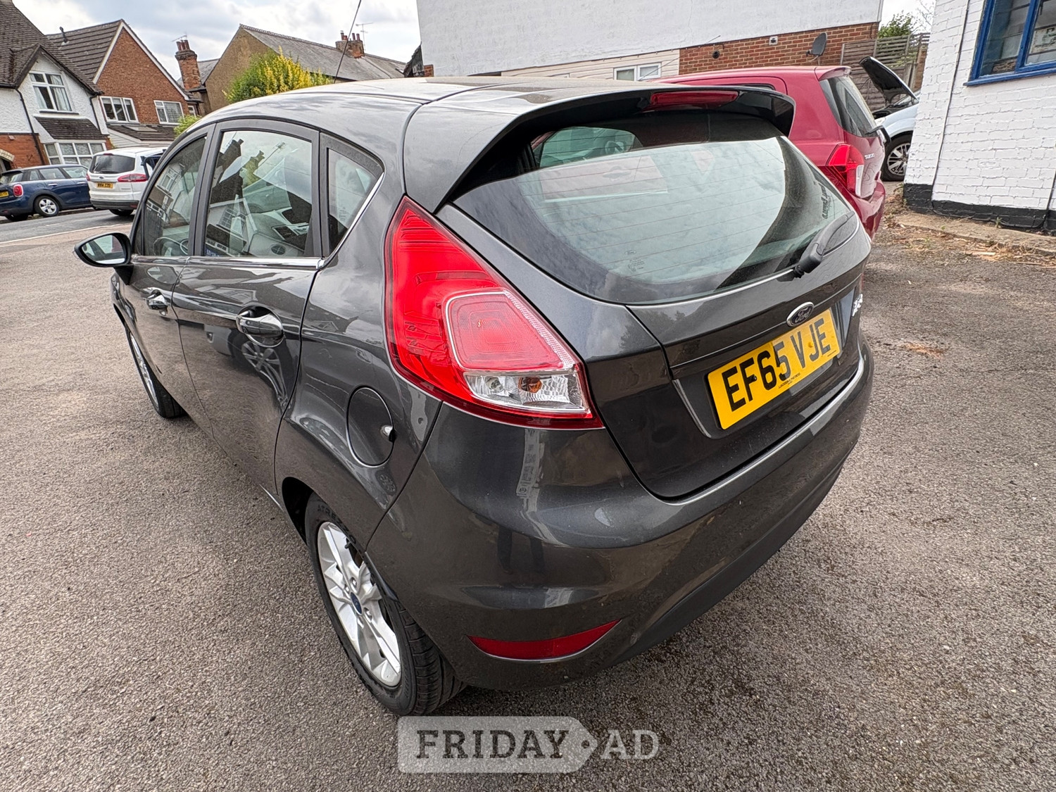Ford Fiesta 2015 - Cars