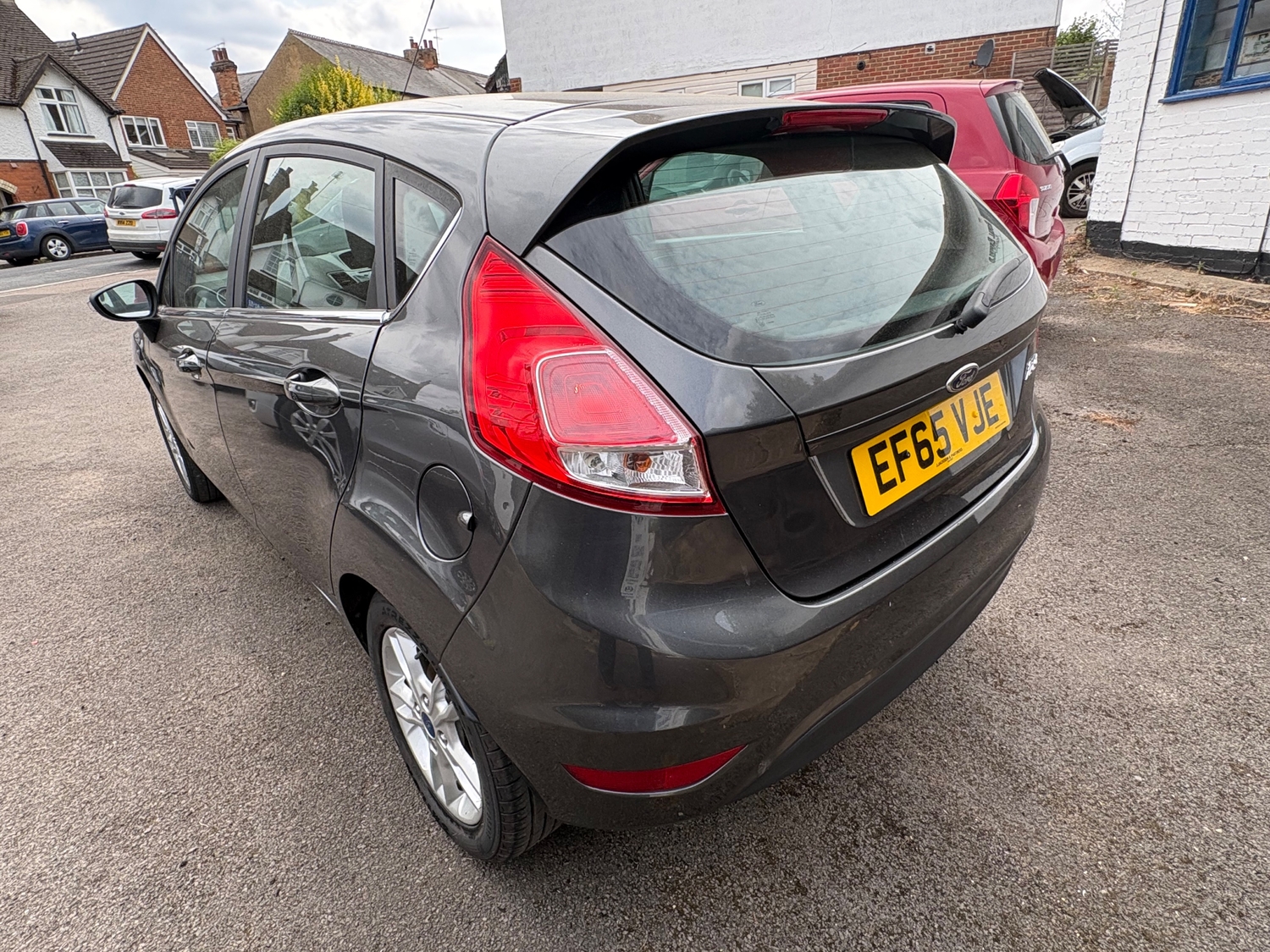 Ford Fiesta 2015 - Cars