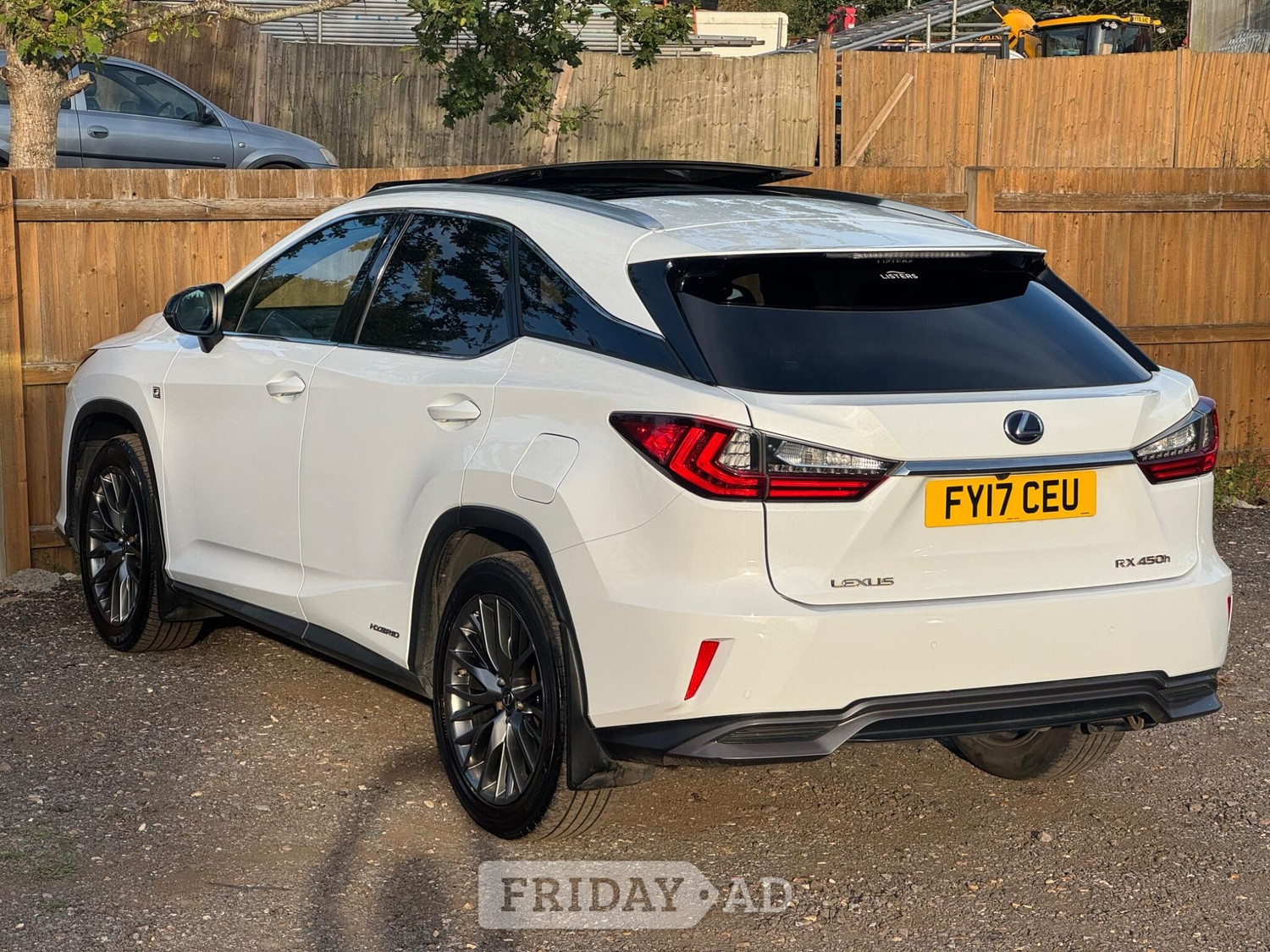 Lexus RX 2017 - Cars in St. Albans