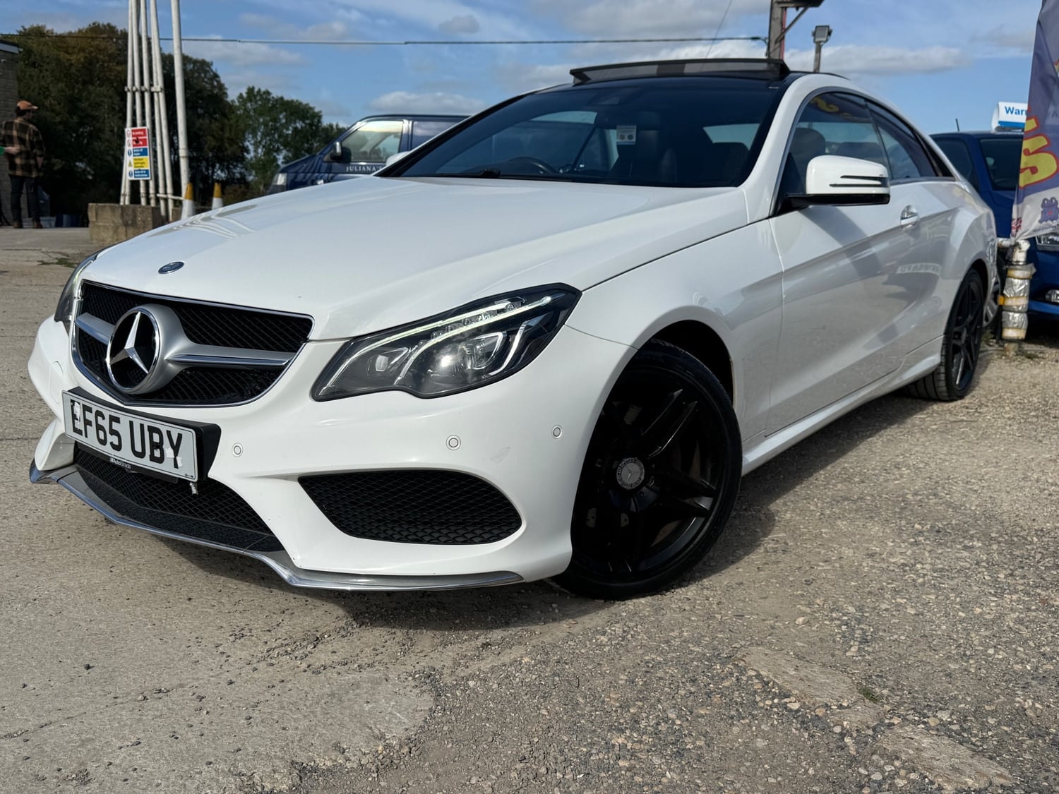 [ berth ]Mercedes-Benz E Class