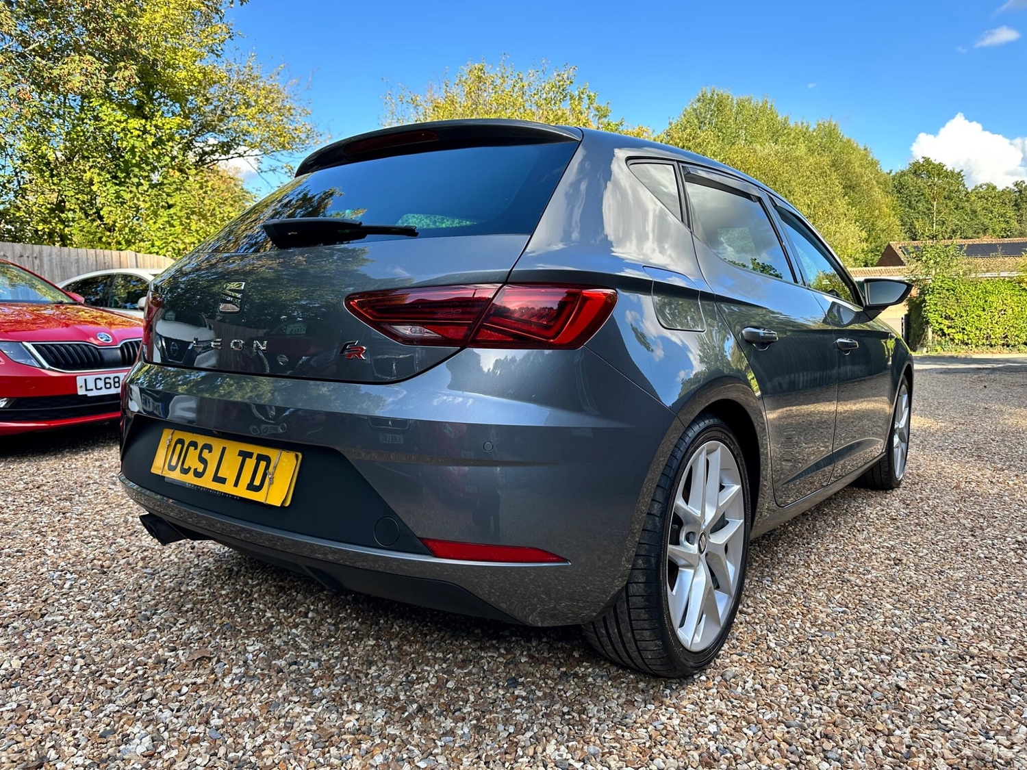 SEAT Leon 2018 - Cars in Hook