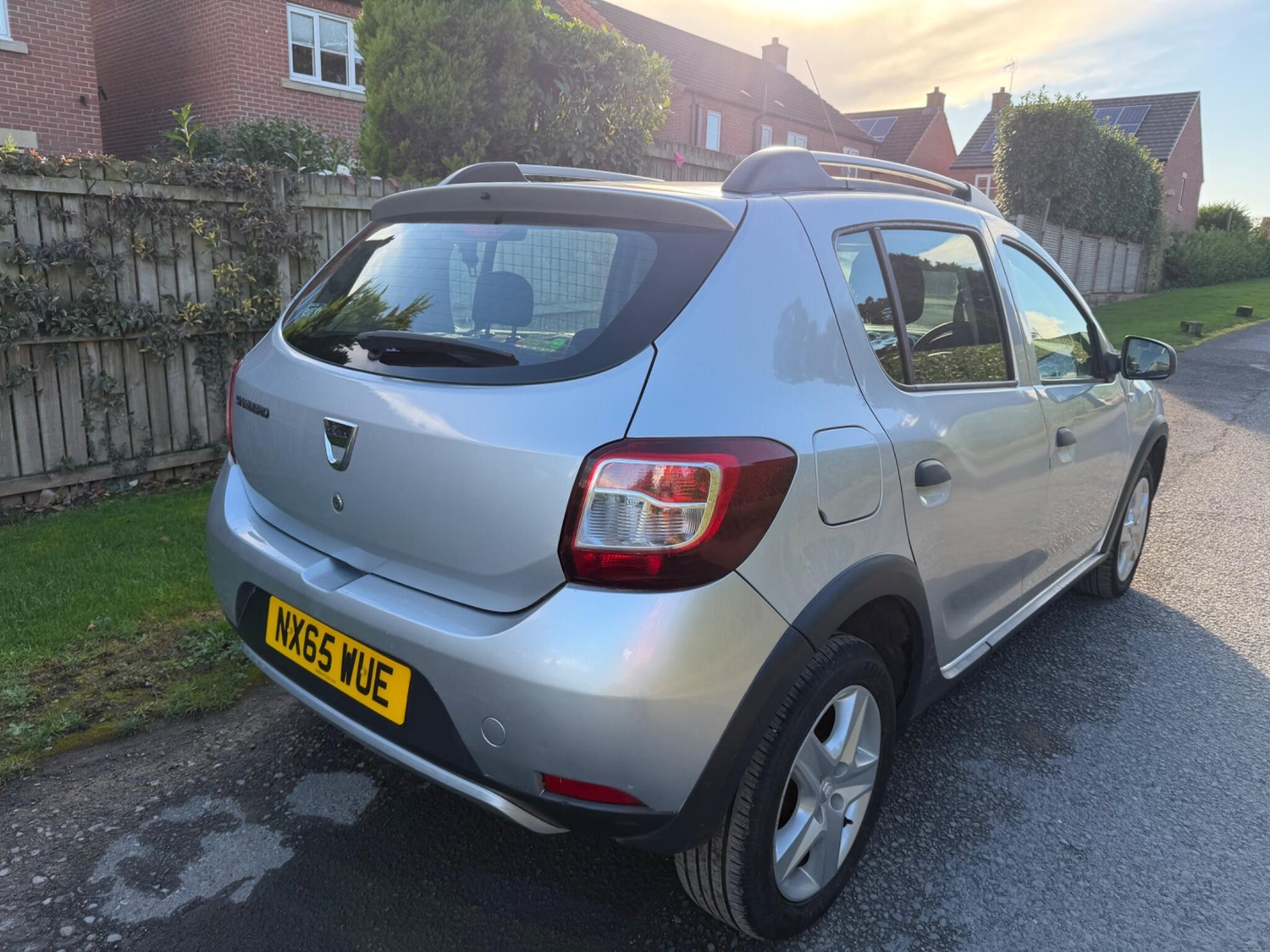 Dacia Sandero Stepway 2015 - Cars