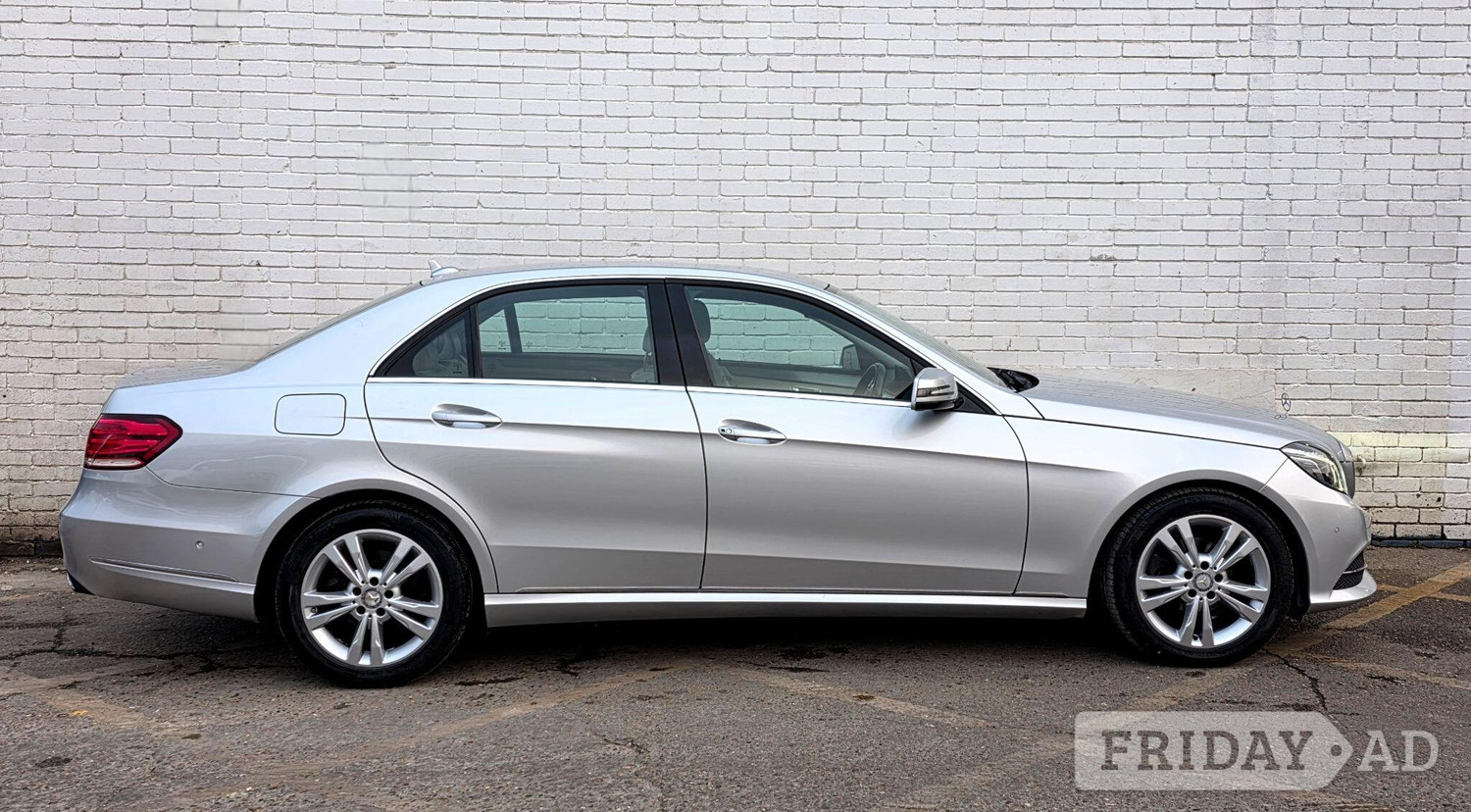 Mercedes-Benz E Class 2015 - Cars