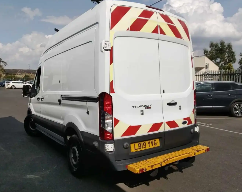 [ berth ]Ford Transit