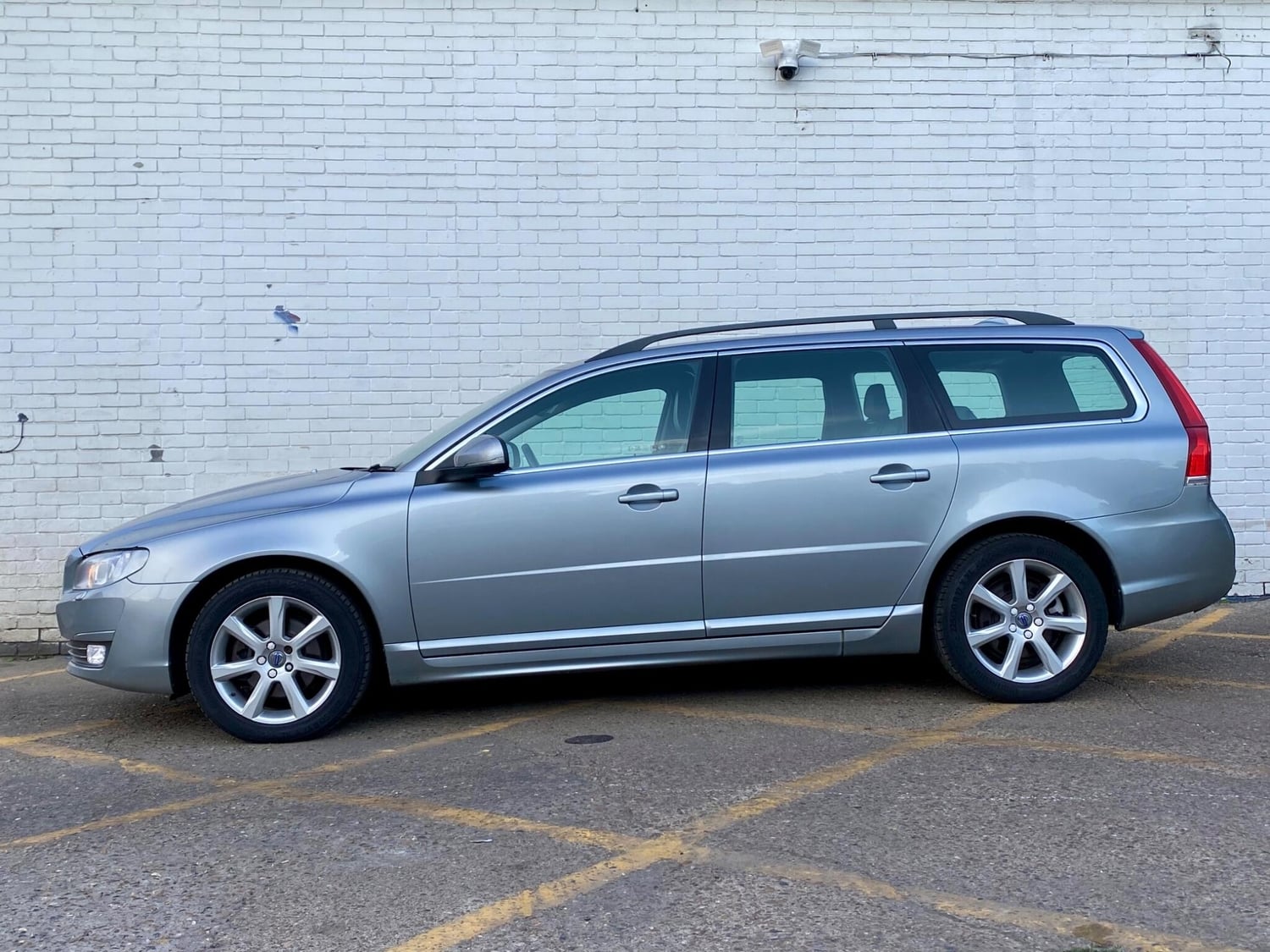 [ berth ]Volvo V70