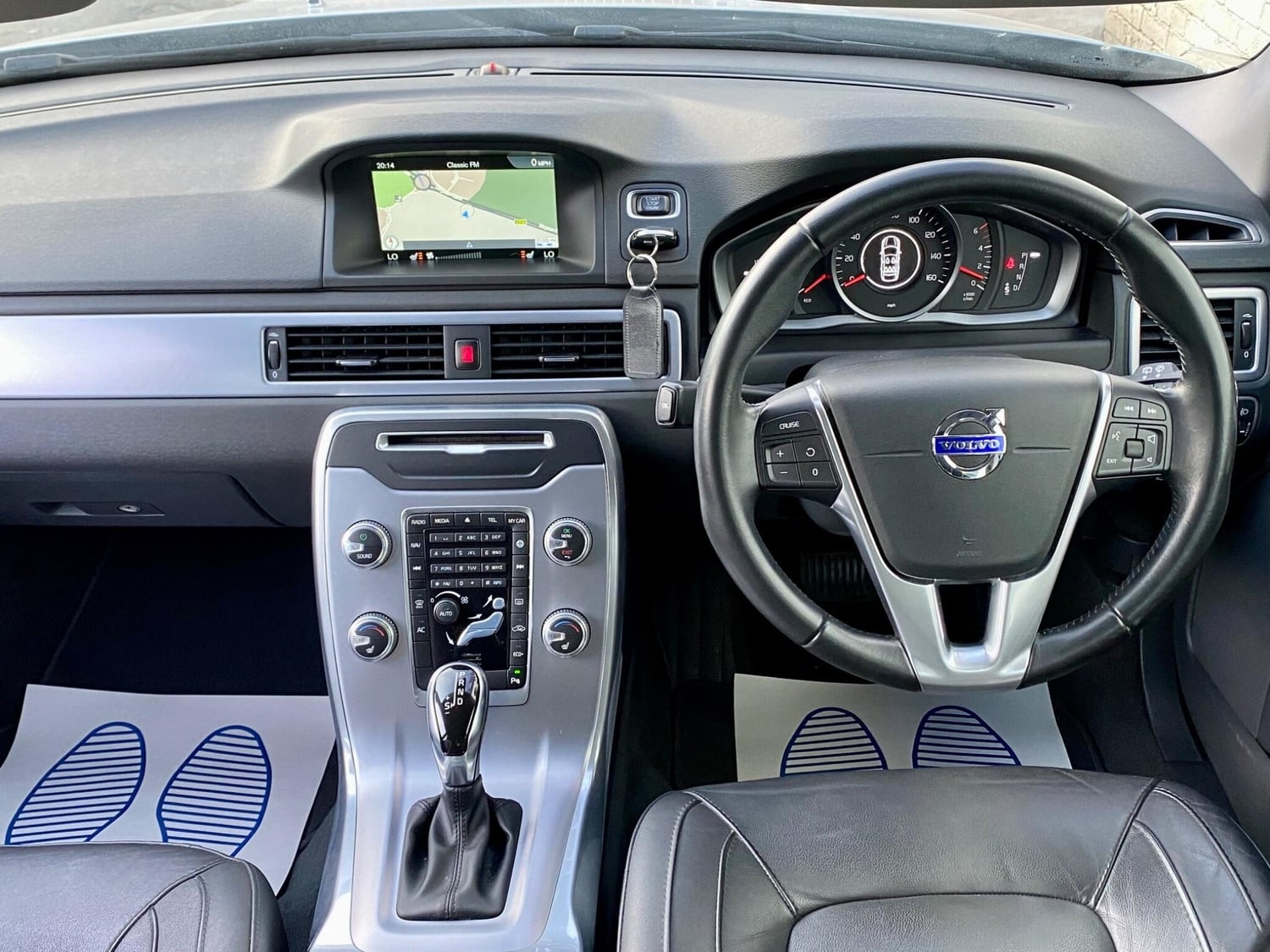 Volvo V70 2015 - Cars