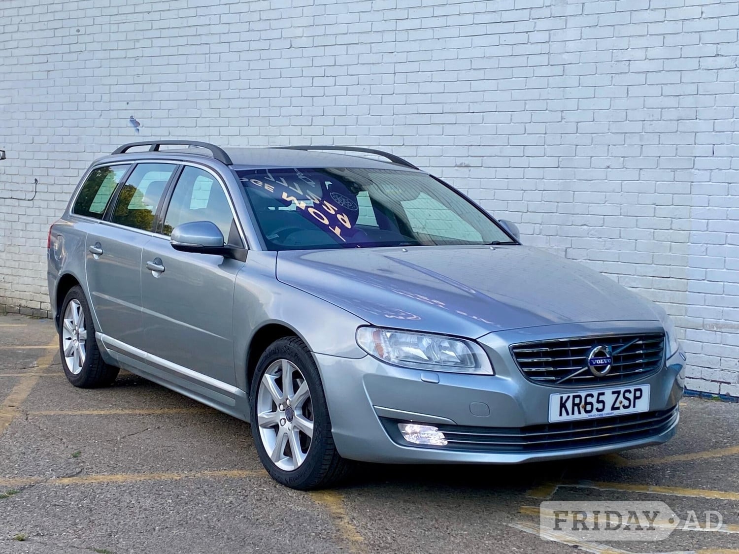 Volvo V70 2015 - Cars in Ashford