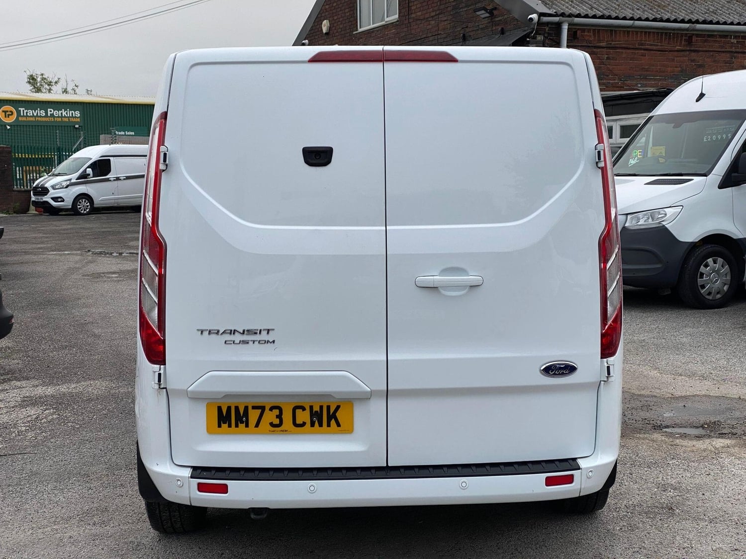 Ford Transit Custom 2023 - Vans & Commercial Vehicles