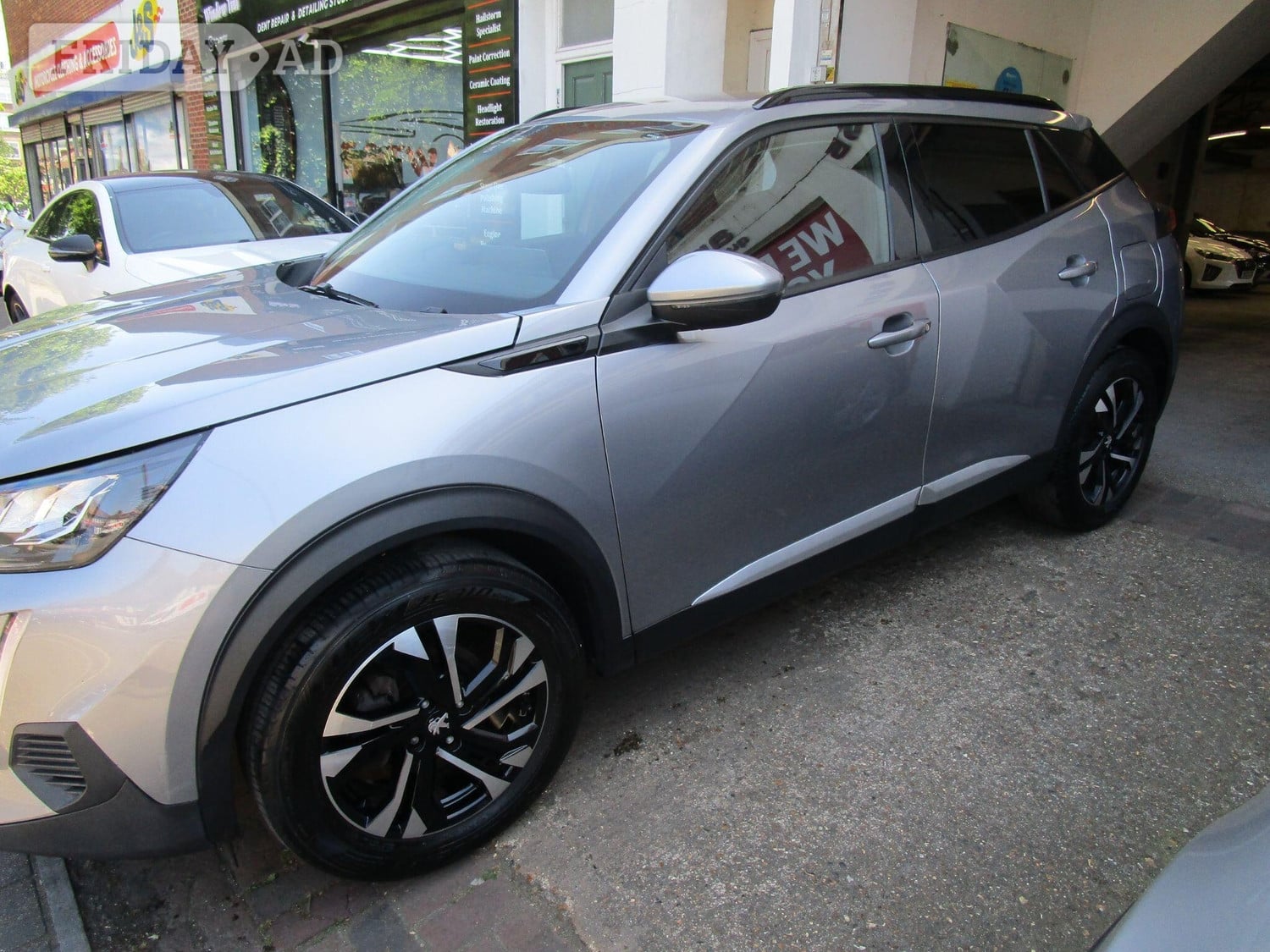[ berth ]Peugeot 2008