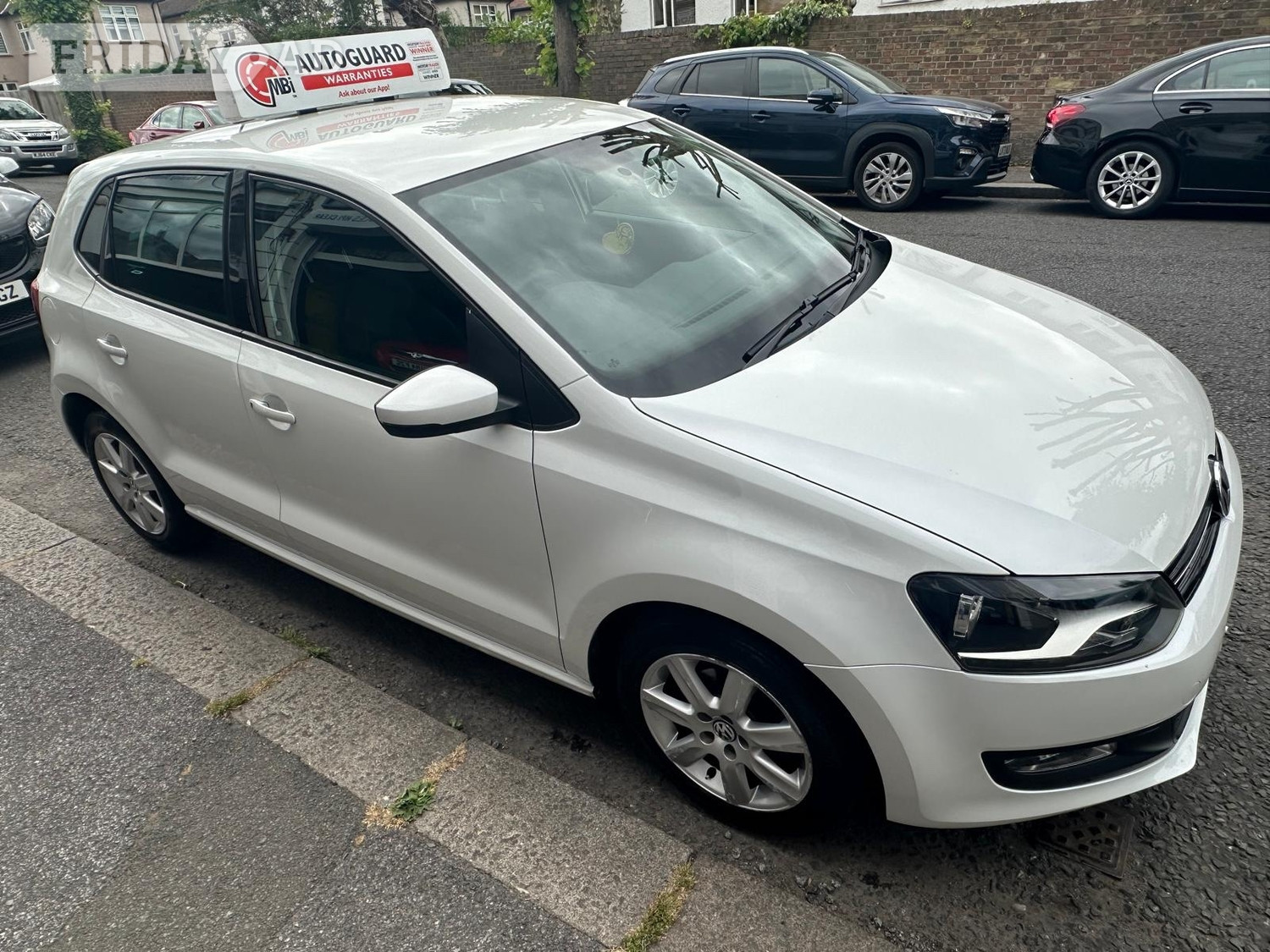 Volkswagen Polo 2013 - Cars