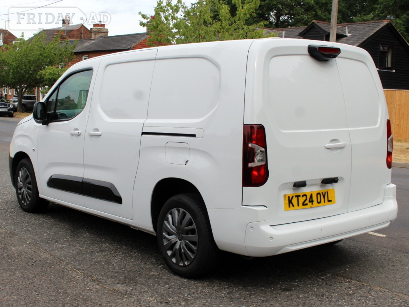 [ berth ]Citroen Berlingo