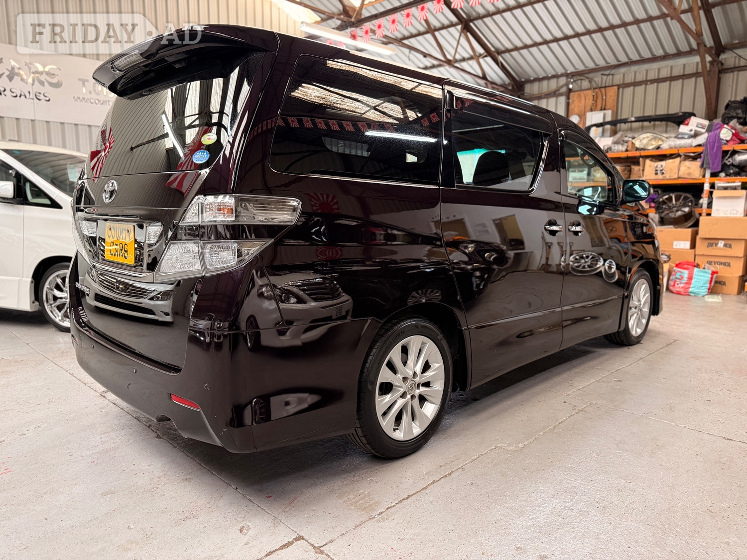 Toyota Vellfire 2010 - Cars in Rochester