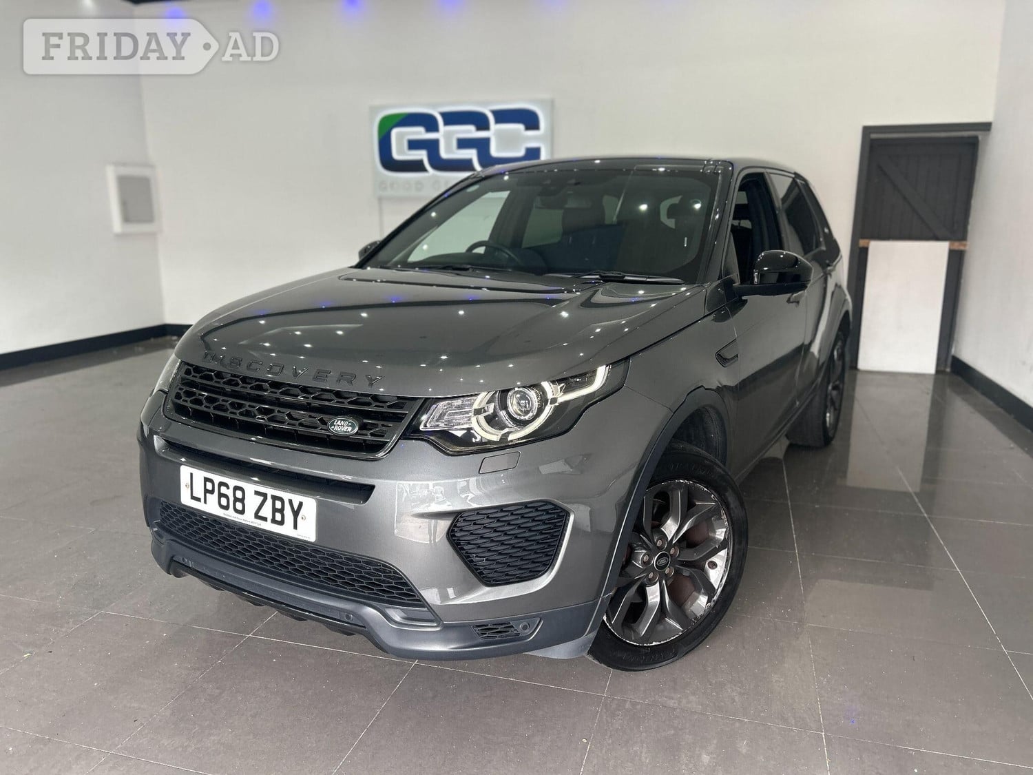 Land Rover Discovery Sport 2019 in Stockport