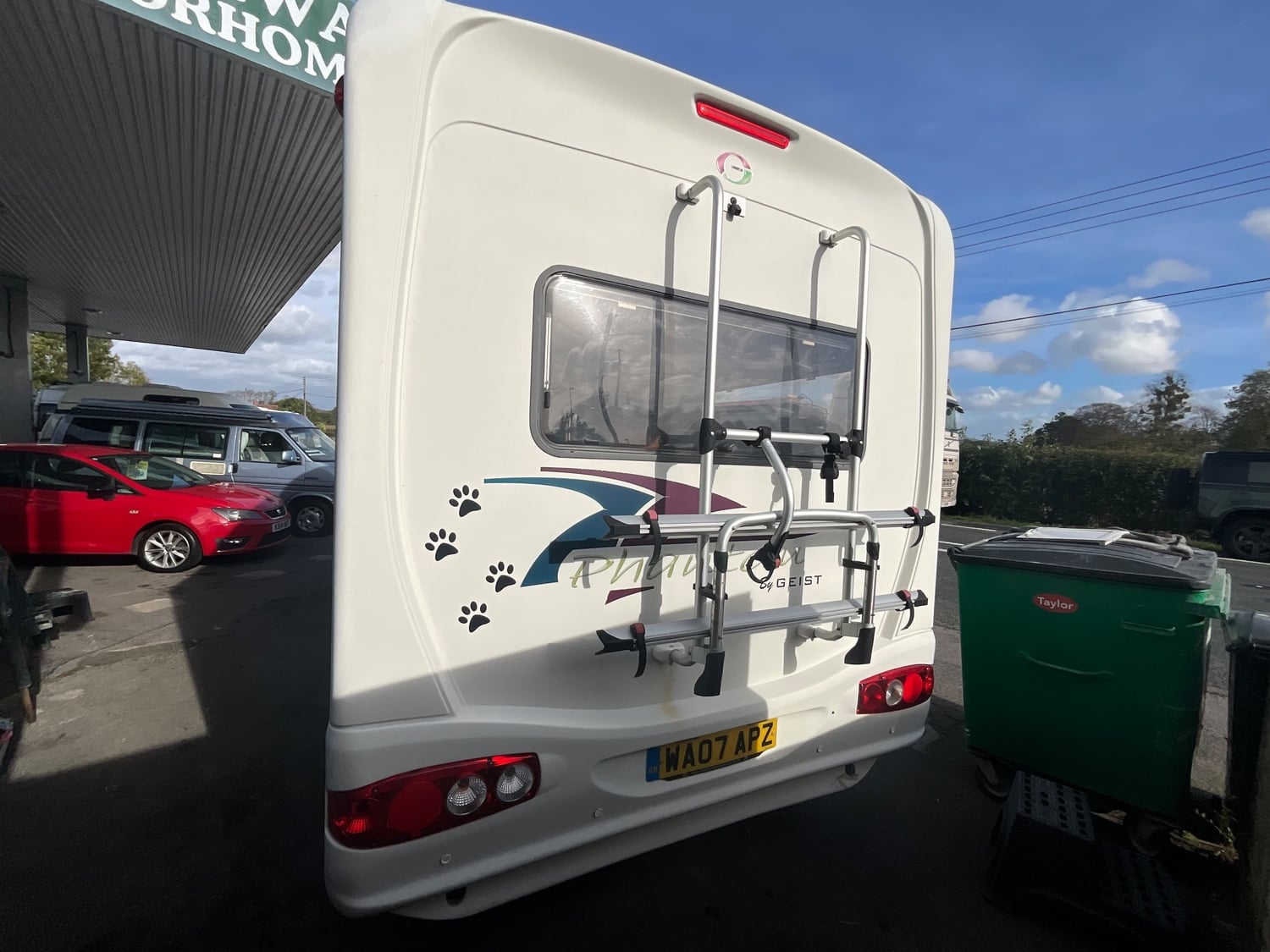 Geist Phantom 2007 - Motorhomes & Caravans