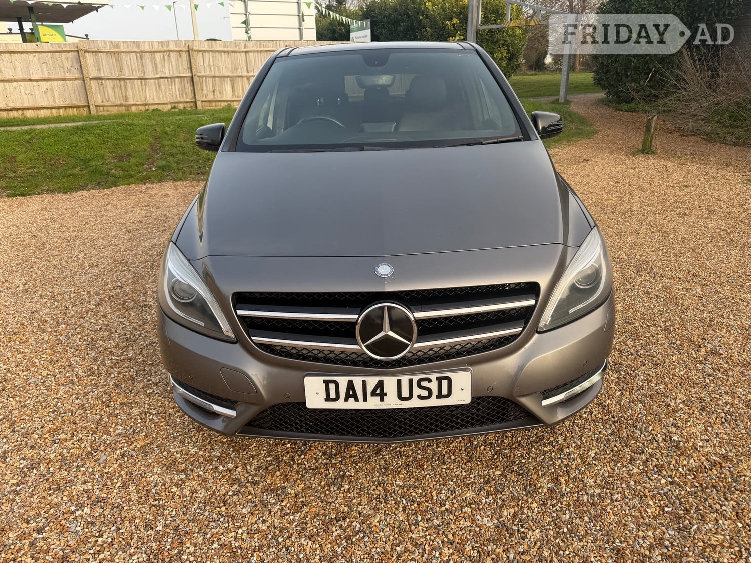 [ berth ]Mercedes-Benz B Class