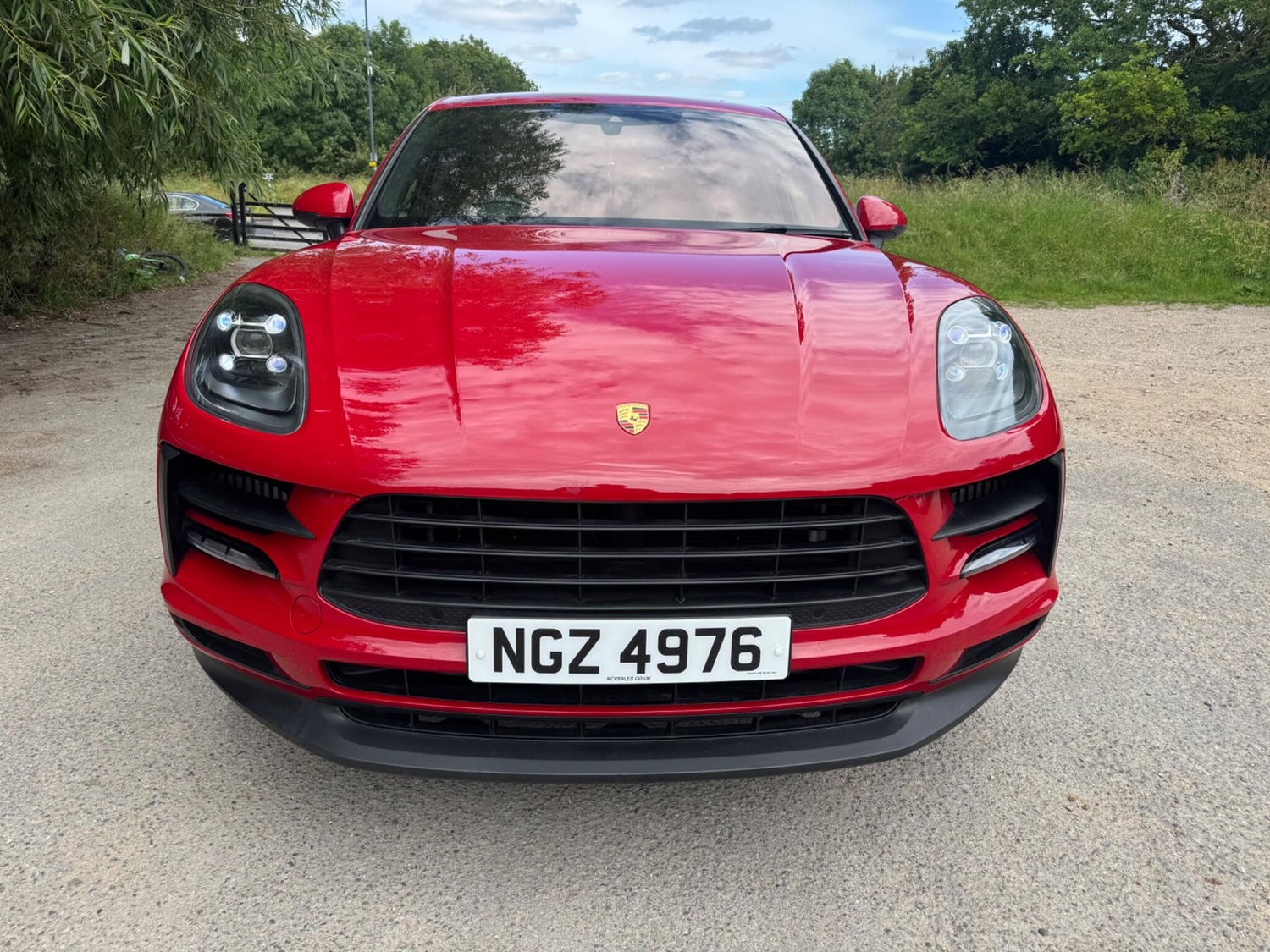 Porsche Macan Harrow