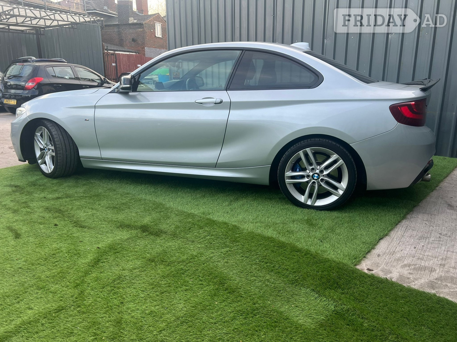 BMW 2 Series 2016 - Cars in Oldbury