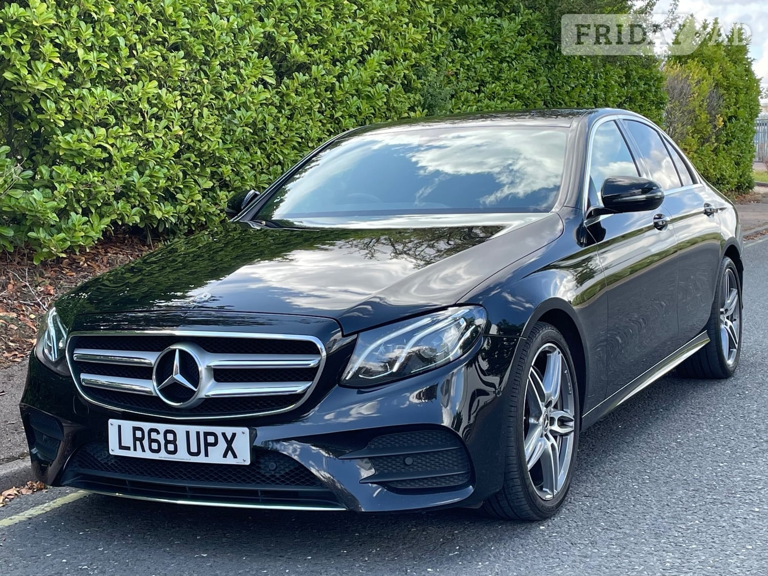 [ berth ]Mercedes-Benz E Class