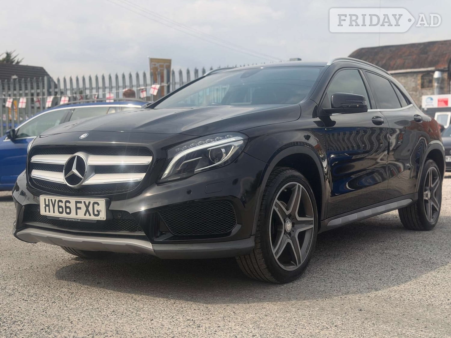 [ berth ]Mercedes-Benz GLA