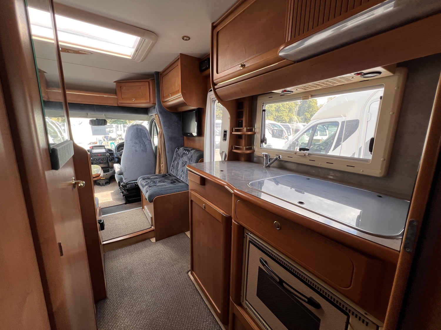 Rapido Le Randonneur 7068F 2007 for sale - Motorhomes & Caravans in Nottingham
