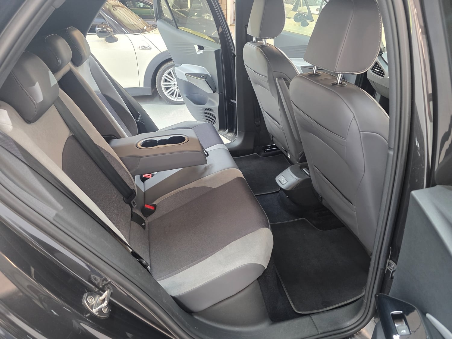 Volkswagen ID.3 2020 - Cars