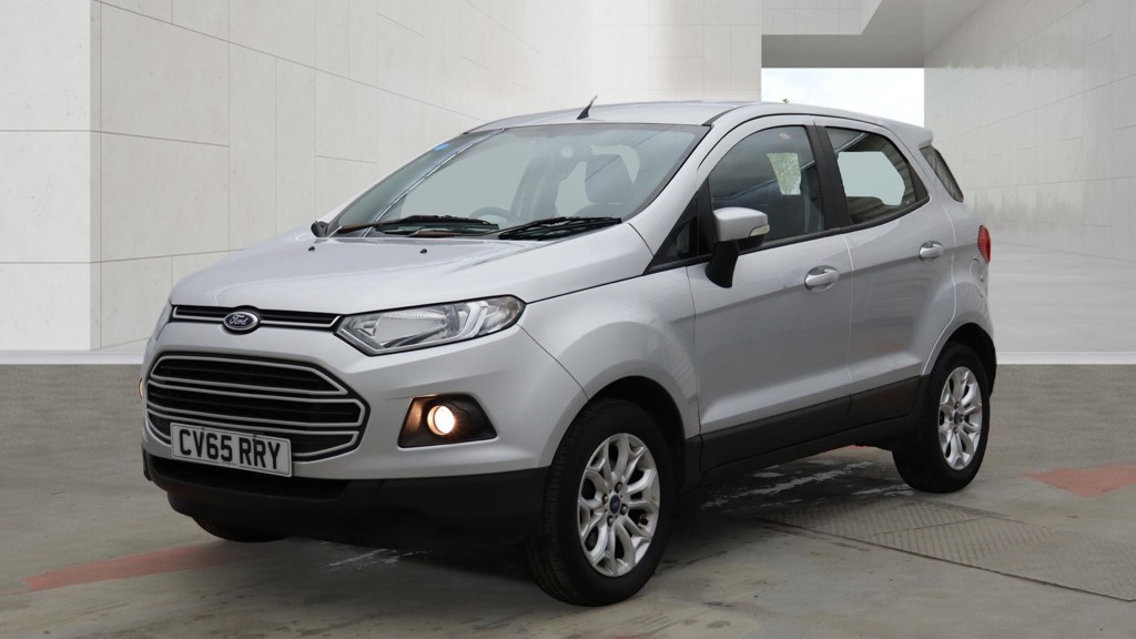 [ berth ]Ford Ecosport
