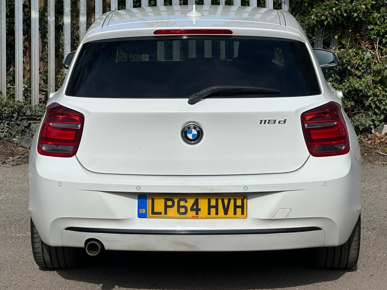 BMW 1 Series 2015 - Cars
