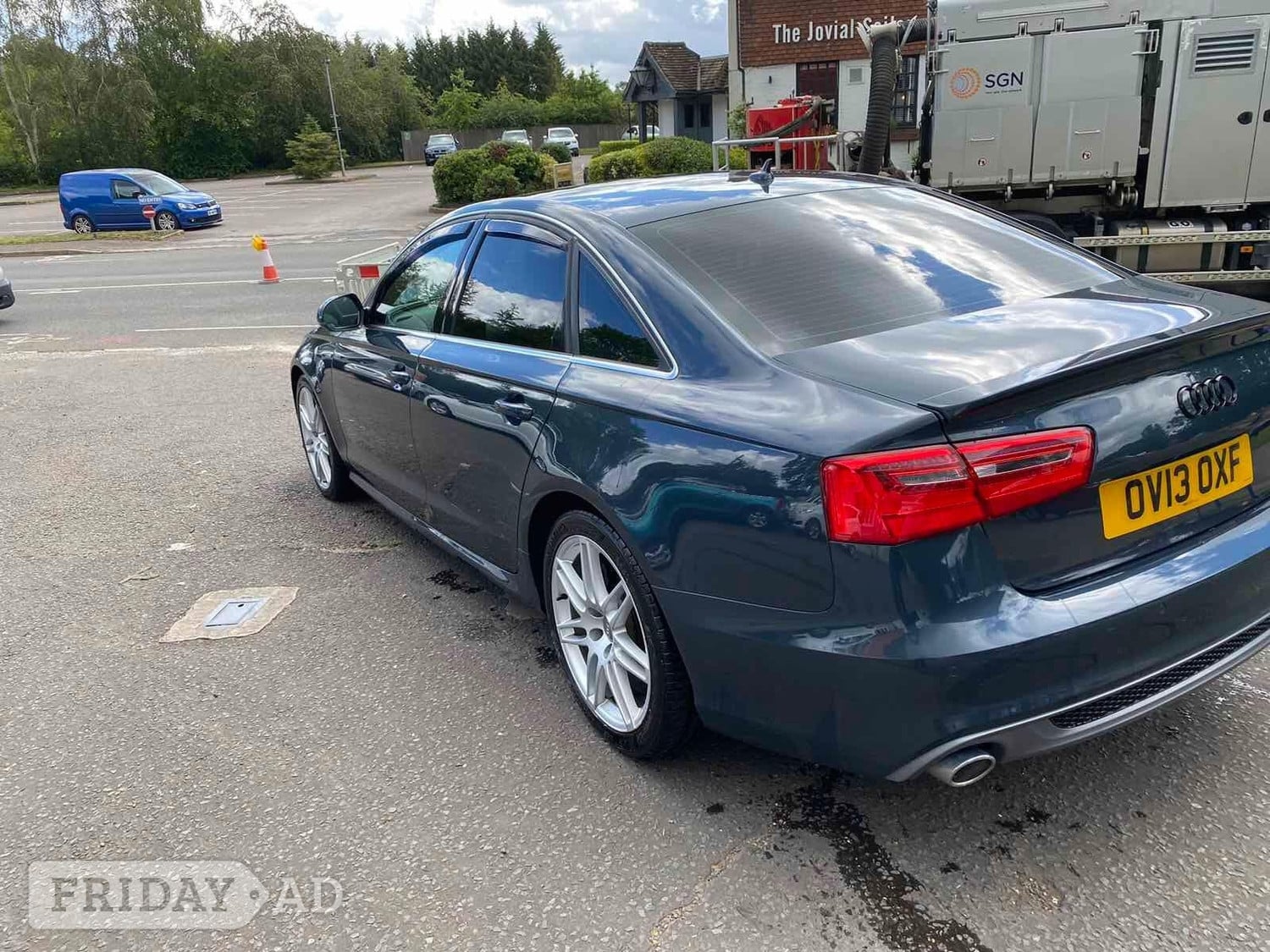 [ berth ]Audi A6 Saloon