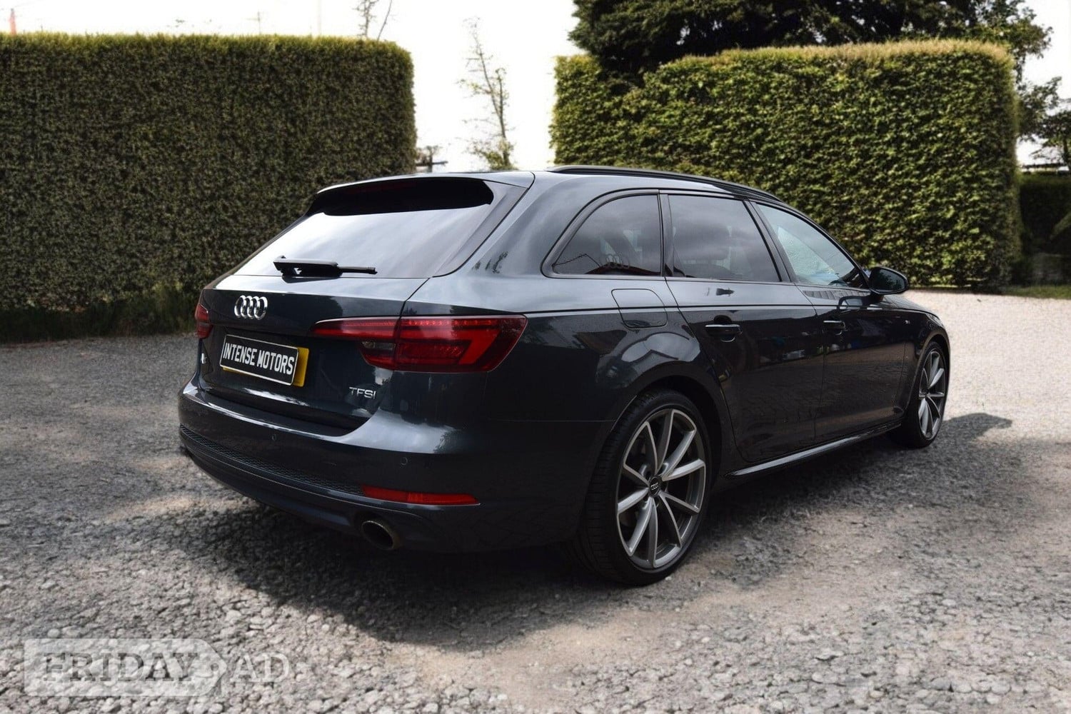 [ berth ]Audi A4 Avant