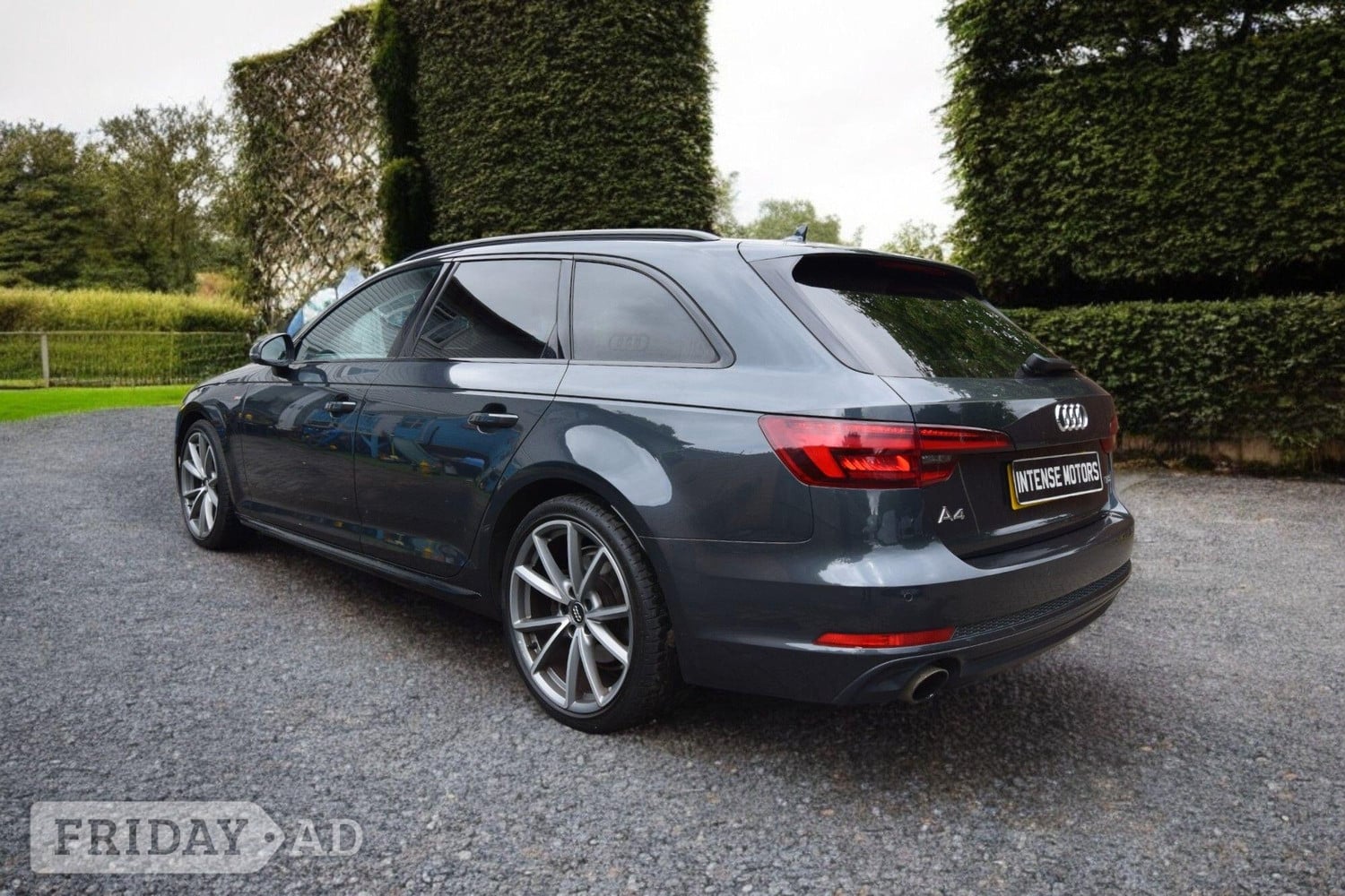 Audi A4 Avant 2018 - Cars