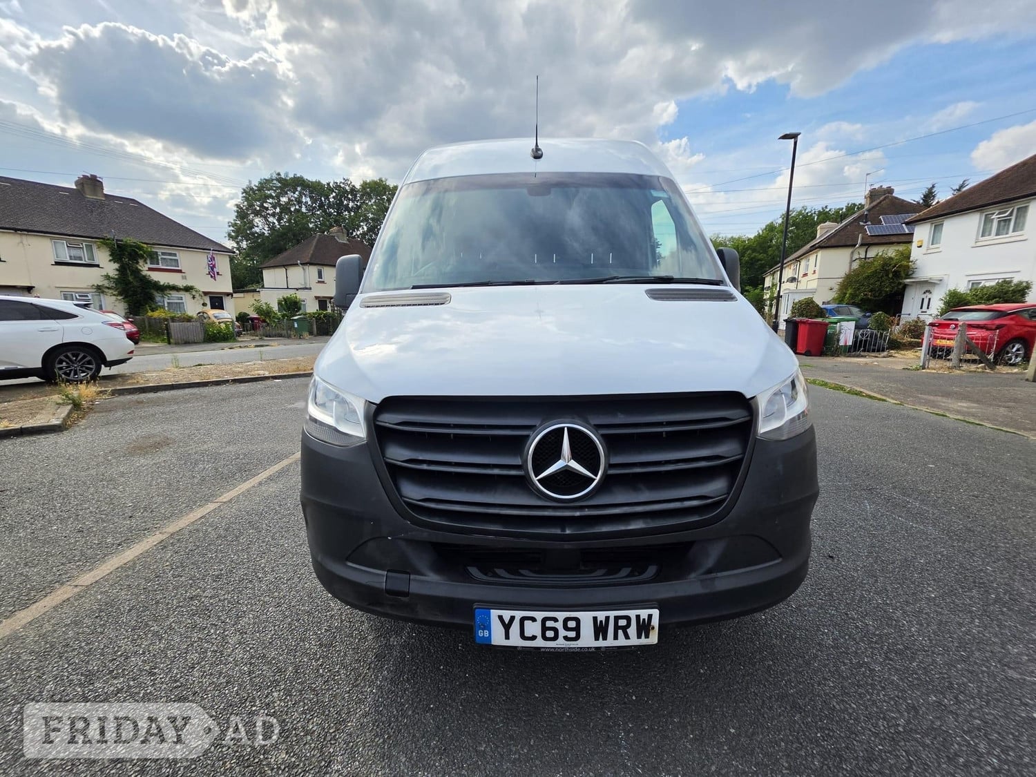 Mercedes-Benz Sprinter 2019 in Slough