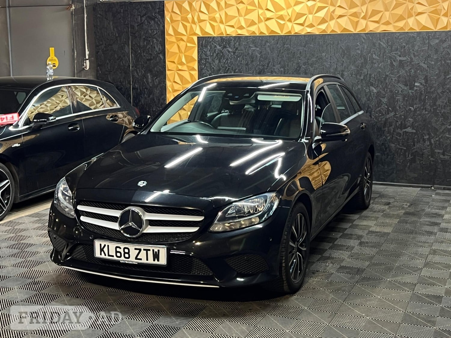 Mercedes-Benz C Class 2019 - Cars in Halifax