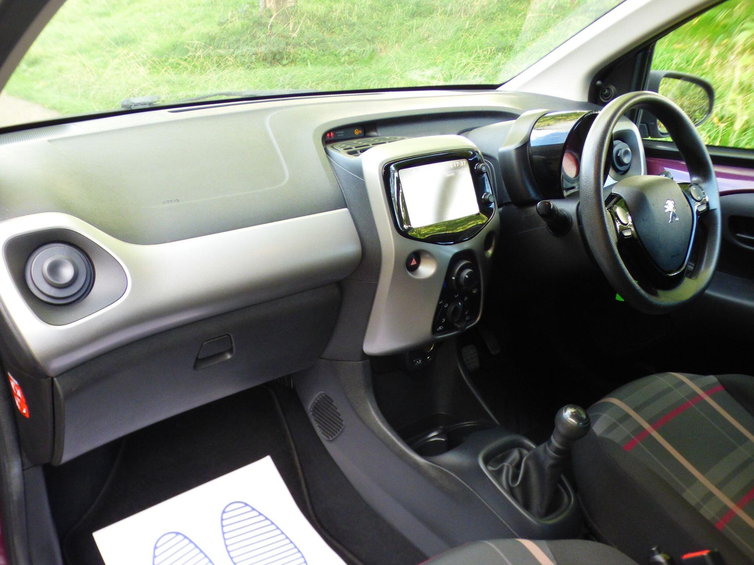 [ berth ]Peugeot 108