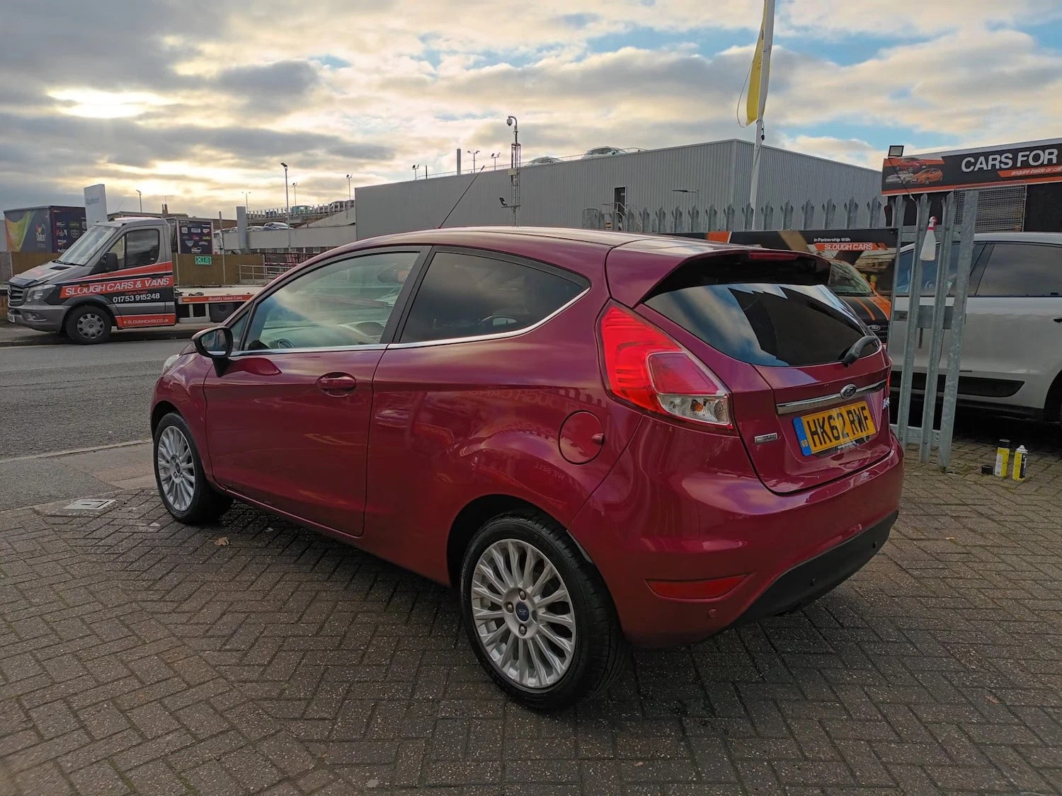 [ berth ]Ford Fiesta