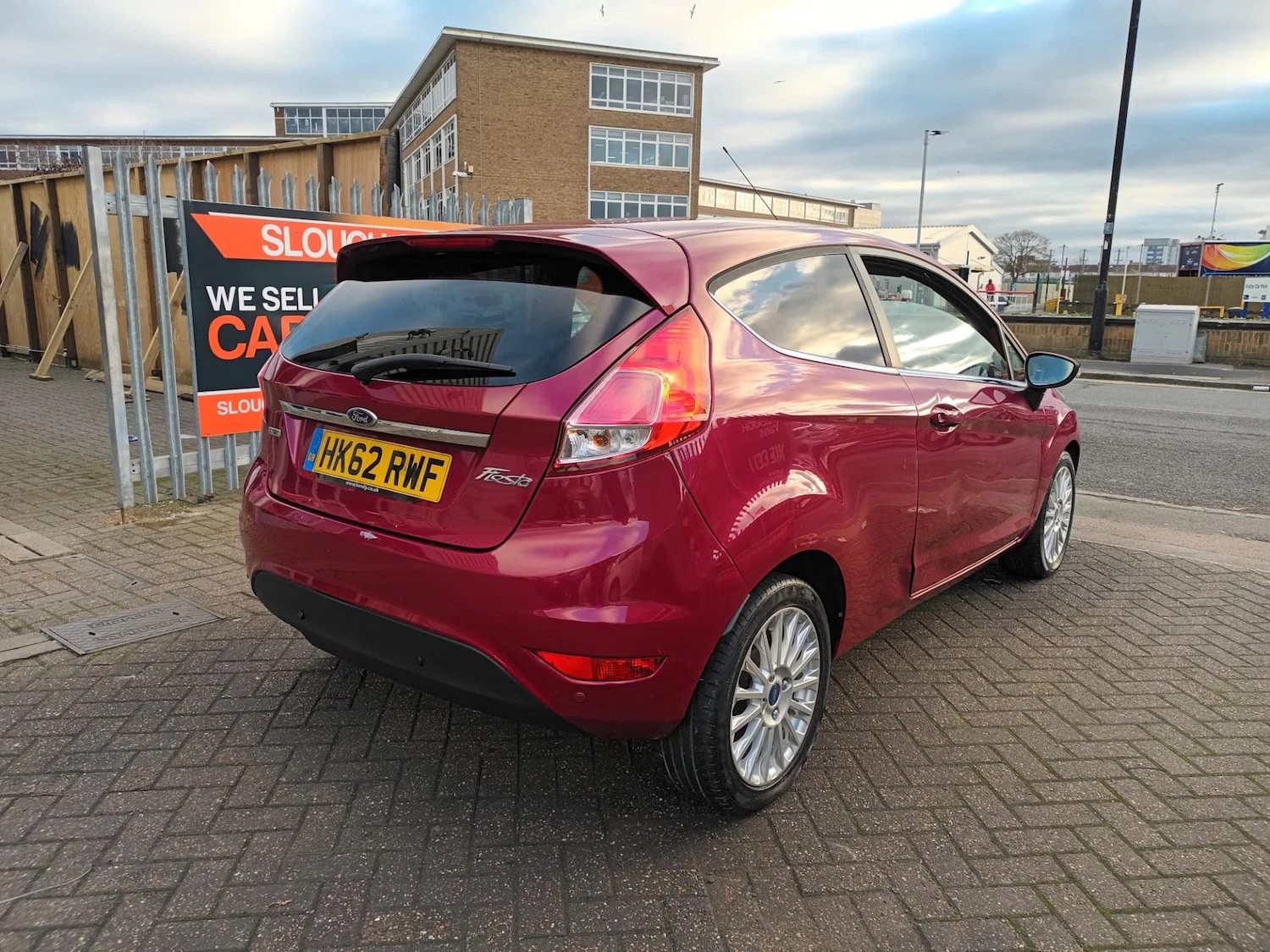 Ford Fiesta 2013 - Cars in Slough