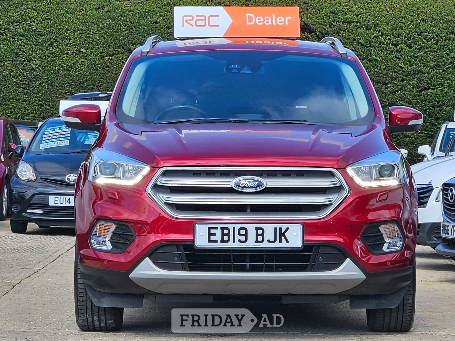 [ berth ]Ford Kuga