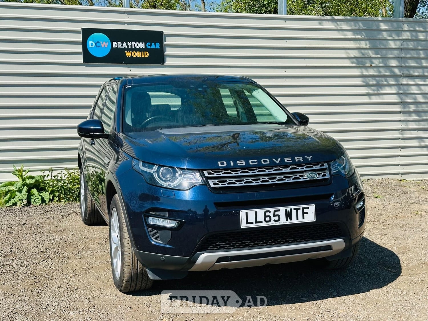 Land Rover Discovery Sport 2015 in Hillingdon