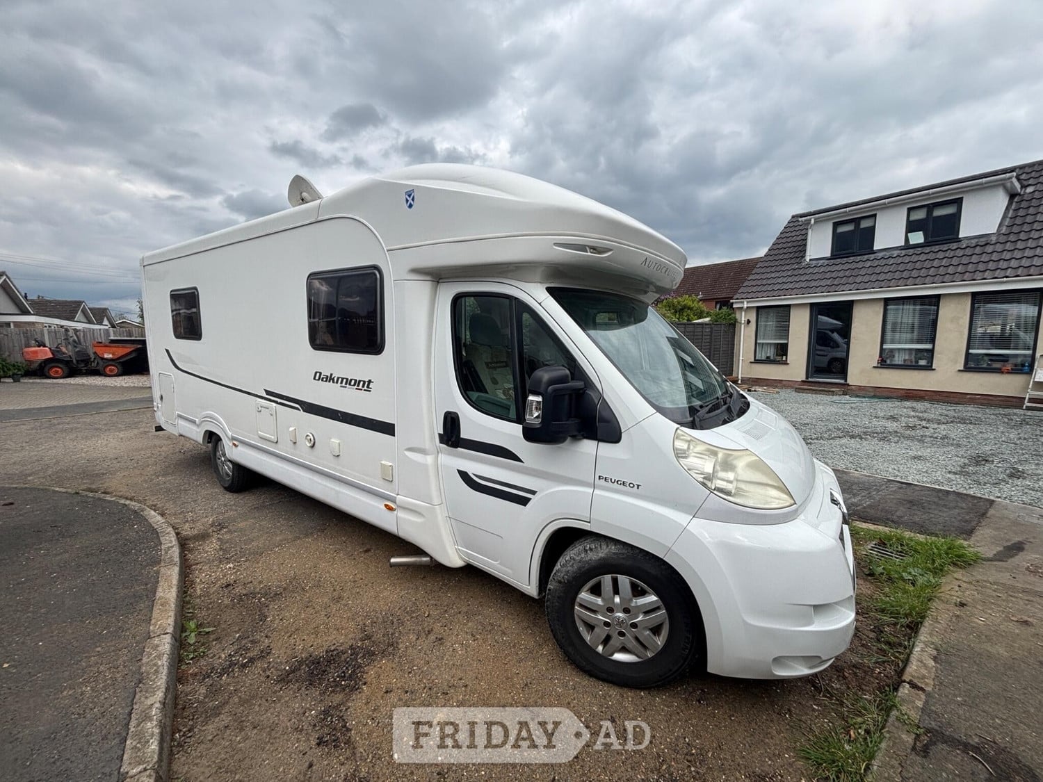 [4 berth ]Autocruise Driving Oakmont