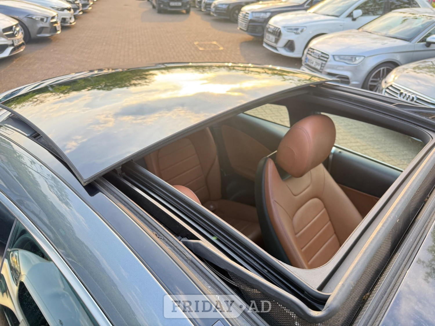 Mercedes-Benz C Class 2017 - Cars in Uxbridge